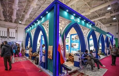 نمایشگاه گردشگری و صنایع دستی به تعویق افتاد
