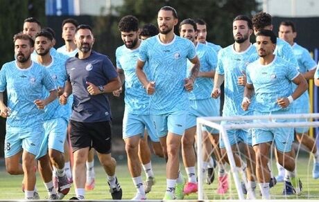 استقلال به اردوی خارج از کشور نمی‌رود