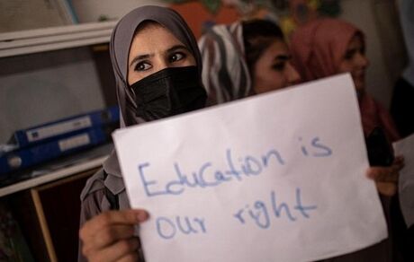 وعده طالبان برای بازگشت همه دختران افغان به مدرسه