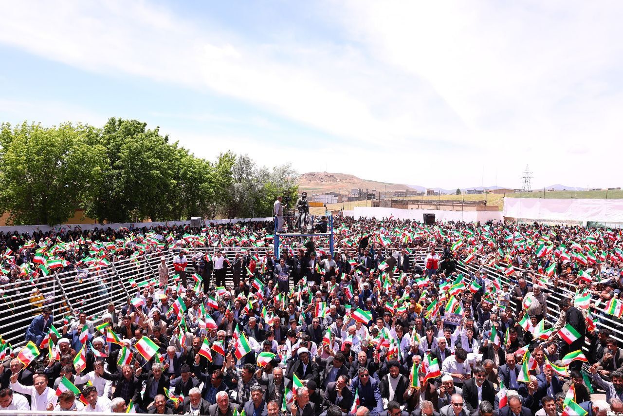 سفر استانی رئیس جمهور به استان آذربایجان‌شرقی از نگاه دوربین‌ها