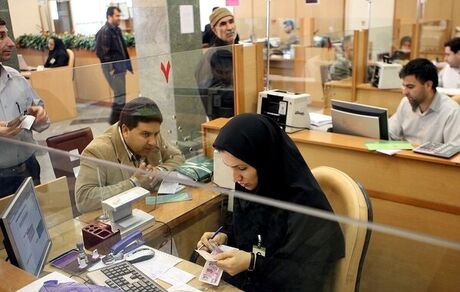 استانداری: بانک‌ها و بورس در تهران تعطیل نیست