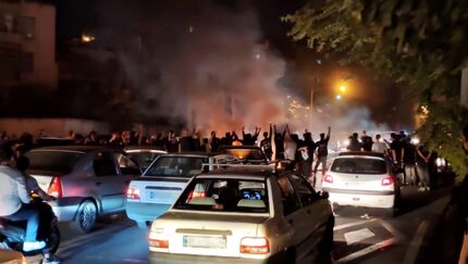 یکی از عوامل اغتشاشات زنجان که روسری‌اش را آتش زد، بازداشت شد