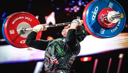 قهرمانی خوزستان در مسابقات وزنه برداری قهرمانی بانوان کشور