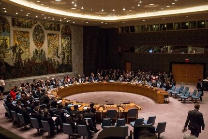 دیپلمات انگلیسی: ایران با آمریکا مذاکره کند