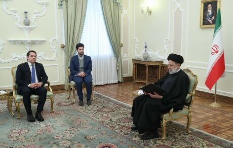 نقش تمدن‌های کهن و ریشه‌دار ایران و یونان افتخارآمیز است