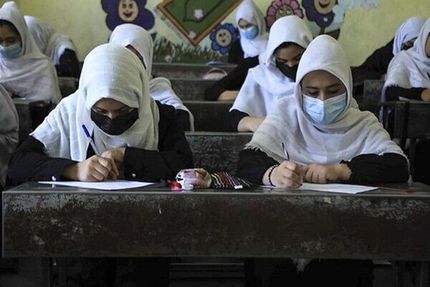 احتمال بازگشایی مدارس و دانشگاه‌های افغانستان به روی دختران