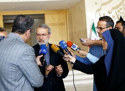 لاریجانی:  درباره سهمیه بندی بنزین هنوز در بودجه ۹۹ به جمع بندی نرسیده‌ایم
