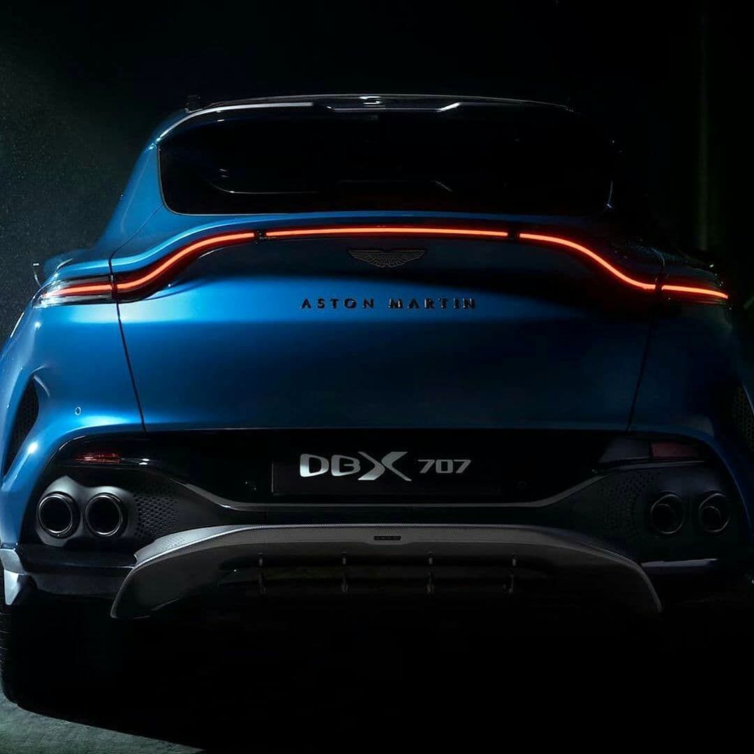 آستون مارتین DBX707