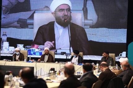 حاج‌علی‌اکبری: ائمه جمعه حق نماز جمعه را به درستی اَدا نکردند