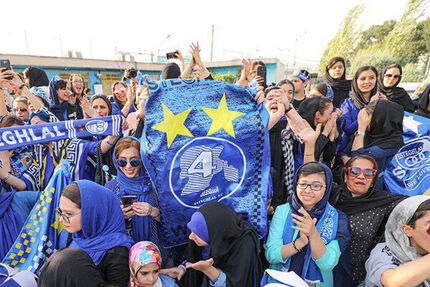 بلیت بانوان بازی استقلال و مس کرمان به ٢ میلیون تومان رسید!