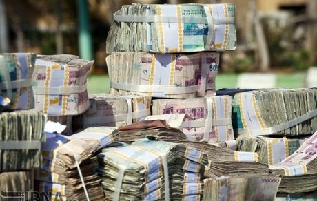 کاهش نرخ رشد ۱۲ ماهه نقدینگی و پایه پولی