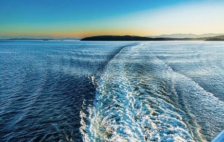 تولید ماده‌ای خودران برای استخراج اورانیوم از آب دریا توسط چینی‌ها