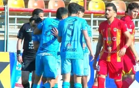 دور برگشت لیگ برتر فوتبال بدون تماشاگر و صفر صفر آغاز شد