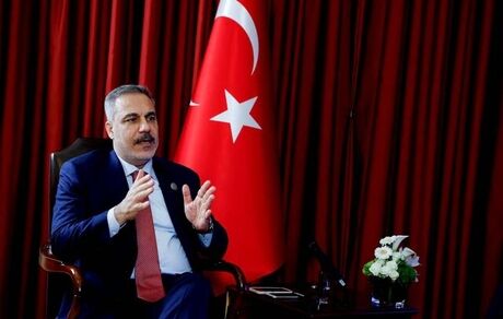 ترکیه: نظام جمهوری اسلامی ایران با جنگ فرو نمی‌ریزد