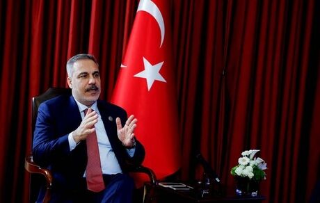 ترکیه: نظام جمهوری اسلامی ایران با جنگ فرو نمی‌ریزد