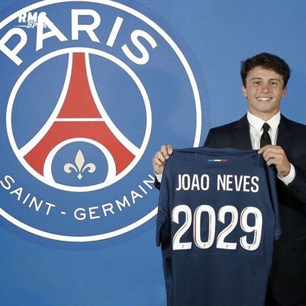 پاری‌سن‌ژرمن هافبک بنفیکا را خرید