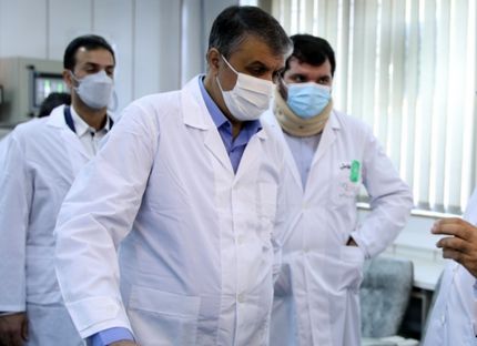 رئیس سازمان انرژی اتمی از تاسیسات کرج بازدید کرد