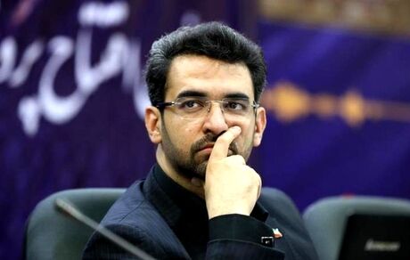 آذری جهرمی: صداوسیما بزرگ‌ترین مخالف فضای مجازی است