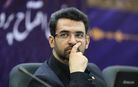 آذری جهرمی: صداوسیما بزرگ‌ترین مخالف فضای مجازی است
