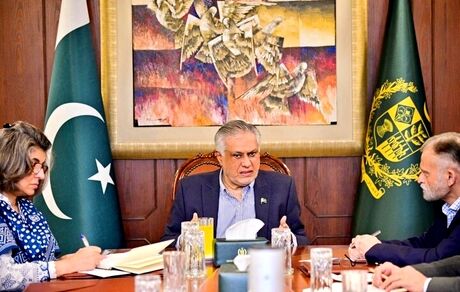 پاکستان: برای تسهیل روند مذاکرات ایران و آمریکا در تلاشیم