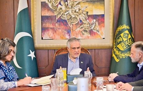 پاکستان: برای تسهیل روند مذاکرات ایران و آمریکا در تلاشیم