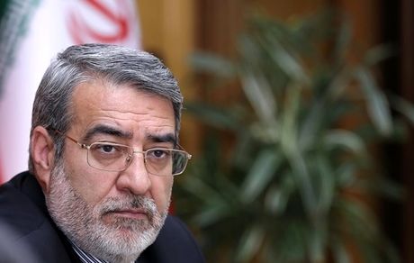 واکنش به انتقاد از نحوه اطلاع‌رسانی سهمیه‌بندی بنزین/ وزیر کشور: از صدا و سیما بپرسید!