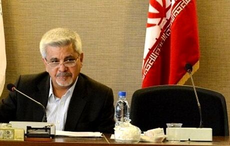 جولان دلال‌ها زیرسایه ارز ۴۲۰۰ تومانی