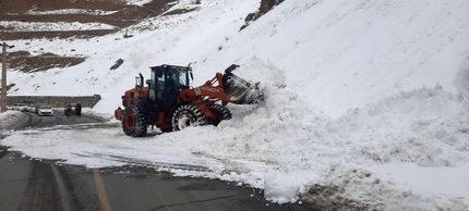 عملیات ۳۲ ساعته برای بازگشایی محور کوهستانی لِبد بعد از سقوط بهمن عظیم ۳۰۰ متری