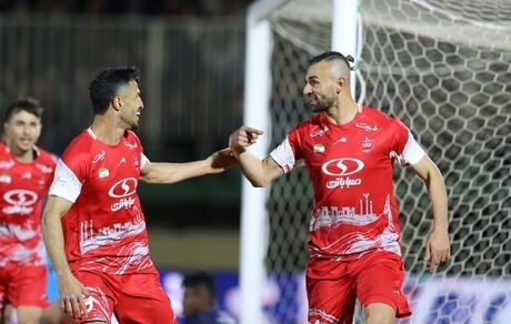 پرسپولیس با گلزنی مهاجم ترکیه‌ای به صدر جدول لیگ برتر نزدیک شد