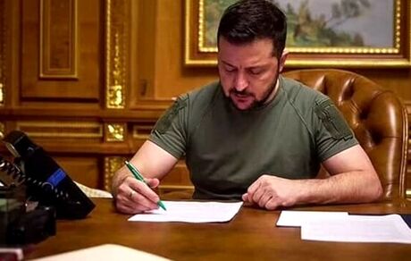 حکومت نظامی در اوکراین تمدید شد