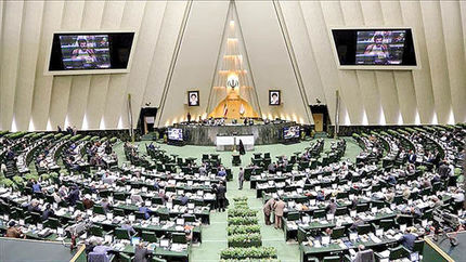 معلمان جامانده از طرح مهرآفرین استخدام می شوند