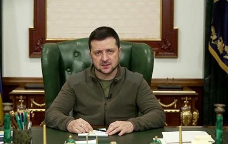 زلنسکی رئیس جمهور اوکراین: عقب نشینی روسیه قابل توجه است