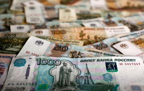 روبل در برابر یورو و دلار رکورد زد