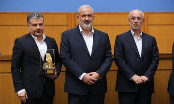 کرمان موتور برترین خودروساز کشور شد