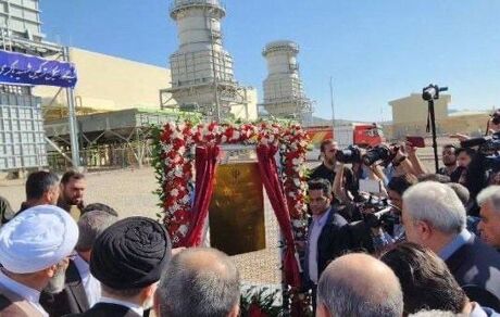 رییس جمهور، طرح توسعه نیروگاه برق سمنان را افتتاح کرد