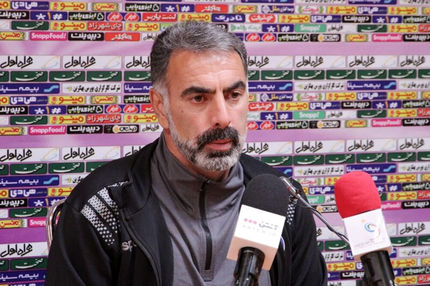 فکری از سرمربیگری استقلال اخراج شد؟ / فکری ماندنی شد