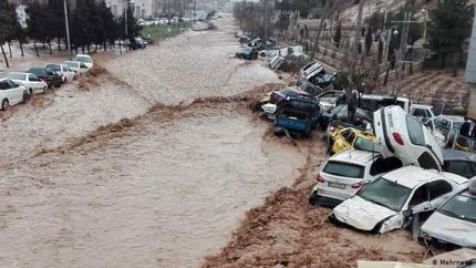 
امدادرسانی به ۲۴ روستای درگیر سیل/ دو کشته و مفقود تا این لحظه
