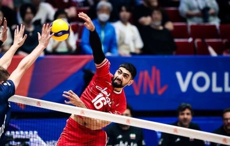 ستاره تیم ملی والیبال، قهرمانی آسیا را هم از دست داد
