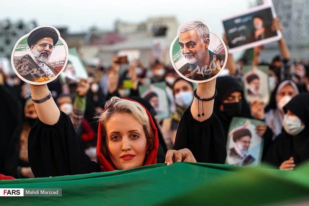 جشن پیروزی طرفداران سیدابراهیم رئیسی در قم، تهران و مشهد