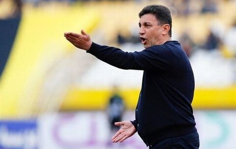 
گاف قلعه‌نویی معمای بازی سپاهان - پرسپولیس را حل کرد
