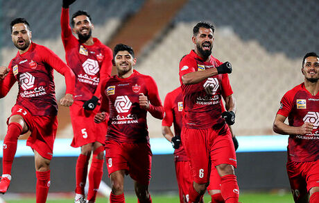 واکنش هنرمندان و بازیگران به پوکر قهرمانی پرسپولیس