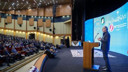 رئیس جمهور: هیچ محدودیتی در علم نیست / قاتلان دنبال حقوق بشر هستند