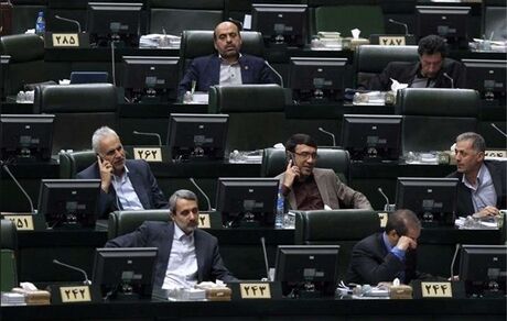 خبر خوش برای نهضتی ها؛ مجلس دولت را مکلف به برگزاری آزمون مجدد کرد