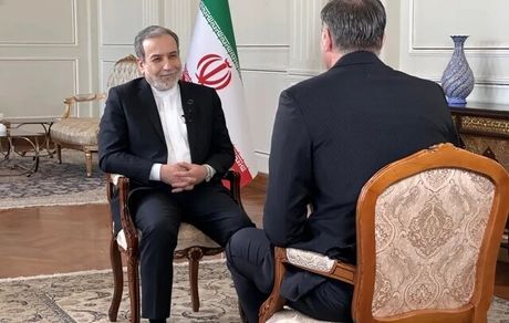 عراقچی: توافق، فرصت‌های بزرگی برای همکاری اقتصادی میان ایران و آمریکا خواهدداشت / نگران جنگ نیستیم