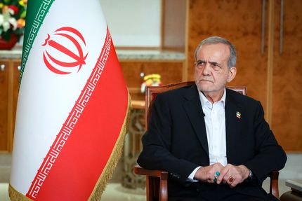 رئیس جمهور: تجاوز رژیم صهیونیستی بی پاسخ می‌ماند، منجر به یک جنگ فراگیر و غیرقابل کنترل در منطقه می‌شد