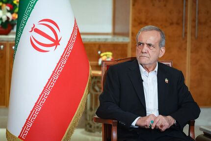 رئیس جمهور: تجاوز رژیم صهیونیستی بی پاسخ می‌ماند، منجر به یک جنگ فراگیر و غیرقابل کنترل در منطقه می‌شد