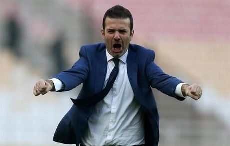 پیام آخر استراماچونی به استقلالی‌ها؛ پولم را به پراگ منتقل کنید! 