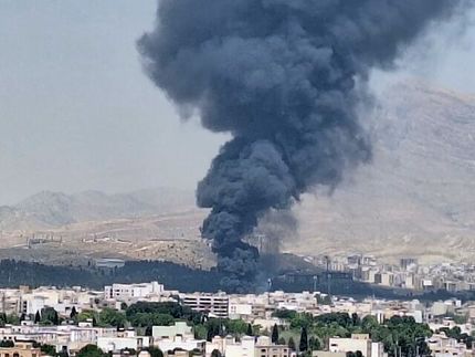 مصدومیت ۱۲ نفر در انفجار پالایشگاه تبریز