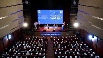 امام جمعه پناه مردم و شخصیتی موثر در تنویر افکار عمومی، امیدآفرینی و رفع گرههای ذهنی جامعه است