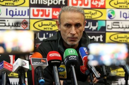 گل محمدی: فوتبال ایران را یک سال تعطیل کنید